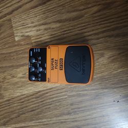 Behringer SF300 Super Fuzz. 
