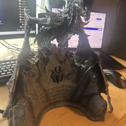 Alduin Skyrim Statue (Xbox Special Edition)