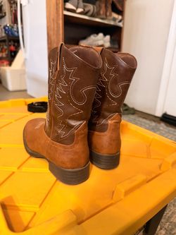 Boys boys size 4