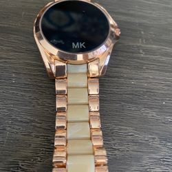 🌺🌸🌺 BONITO RELOJ MK