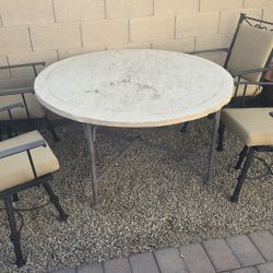 $400  ARIZONA IRON 4 SWIVEL CHAIRS AND BIG TABLE WITH SUNBRELLA CUSHIONS 