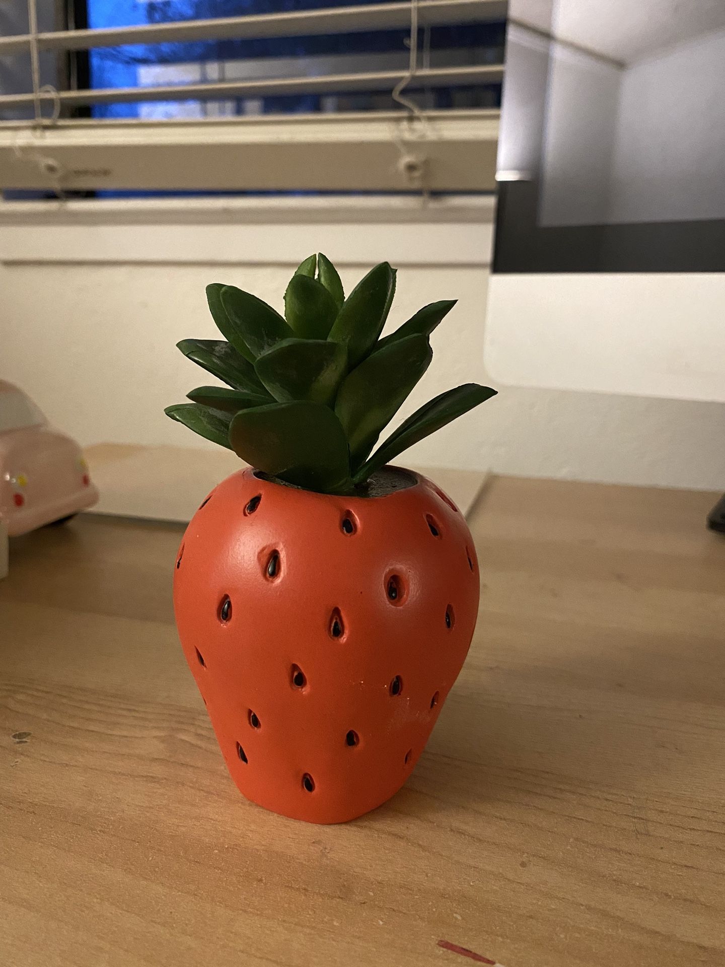 Strawberry Fake Plant