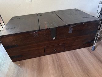Vintage Wooden Storage Chest / Trunk
