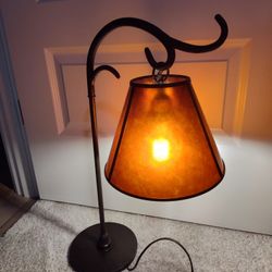 Vintage Bronze Copper/Amber Mica Shade Rustic Metal Table Lamp