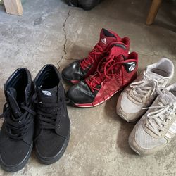 Tennis Shoes 