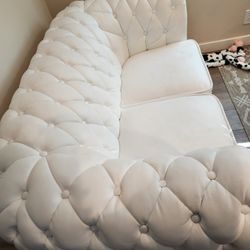 Sofa White