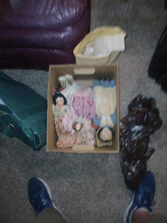 Antique Dolls