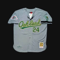 Rickey Henderson Jersey Oakland Athletics 1989 Battle Of The Bay Throwback  2XL for Sale in Modesto, CA - OfferUp