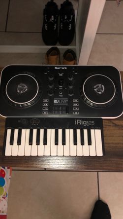 Numark iDJ Live II DJ Controller & IK iRig Keys 25