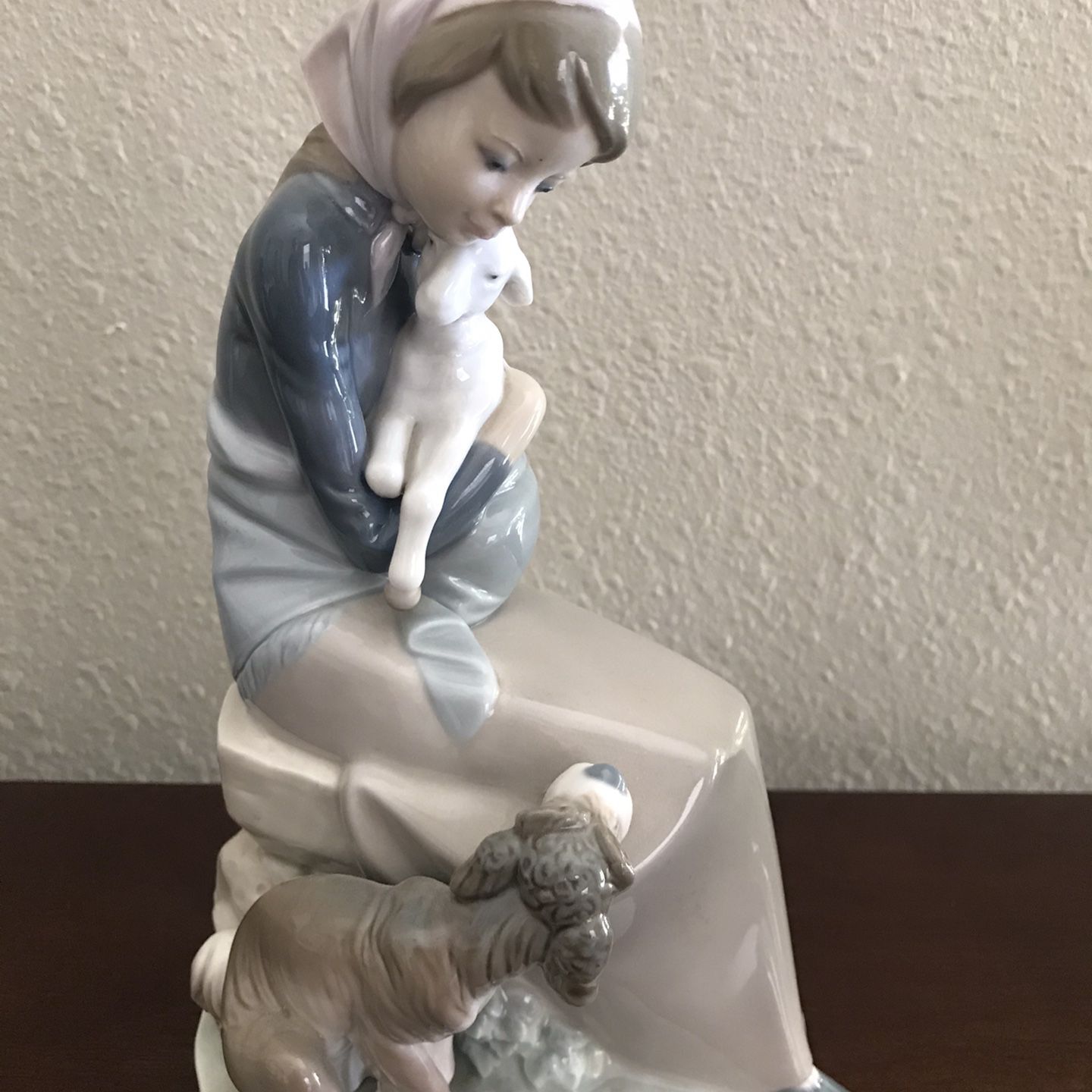 Lladro “Jealousy” Collectible Figurine #1278