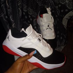 Air Jordans 11 CMFT Low