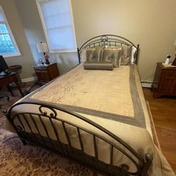 Ethan Allen Rod Iron Queen Bed Frame