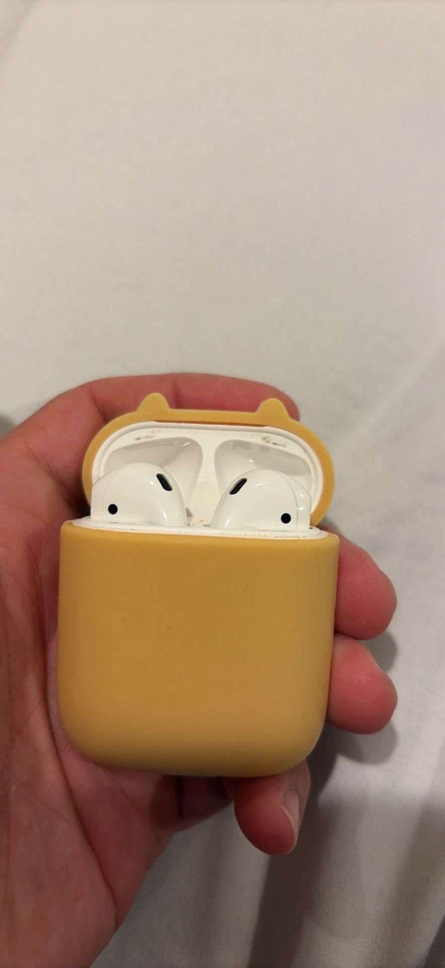 AirPods Like New