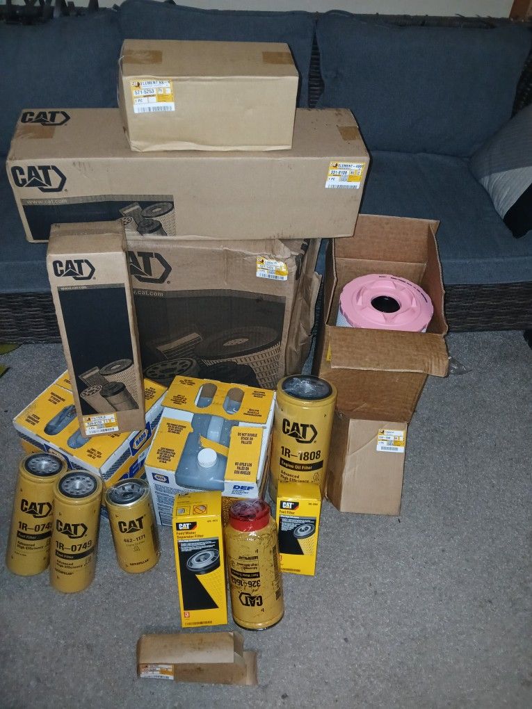 CAT Oil And Fuel Filters....