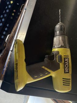Ryobi P209 Drill