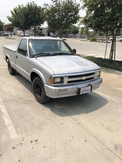 95 S10 parting out complete truck less suspension