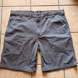 Carhartt shorts size 48