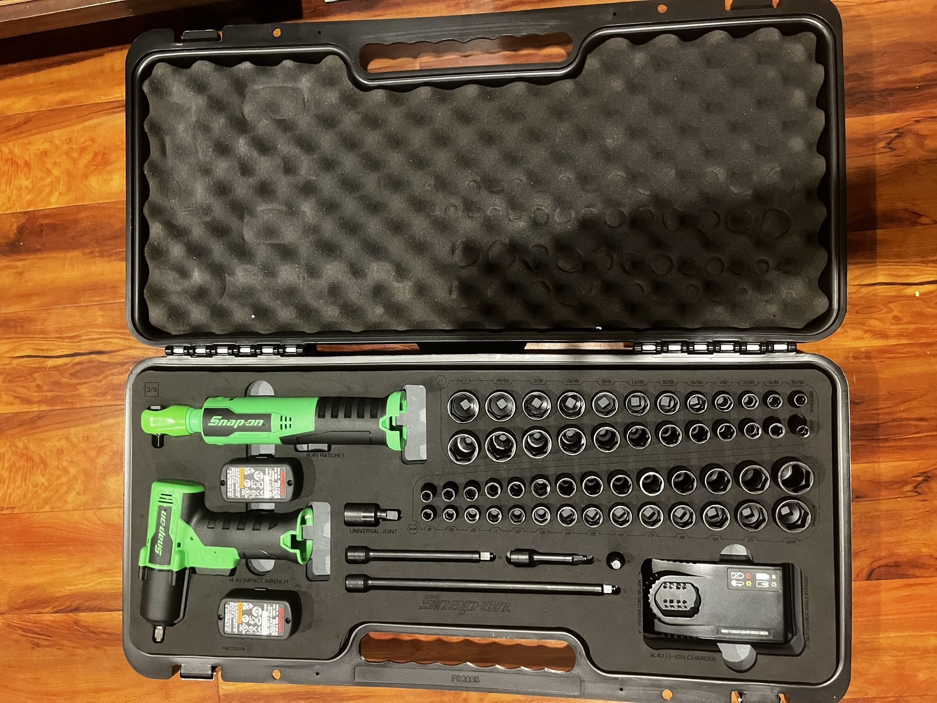 Snap on Tool Box