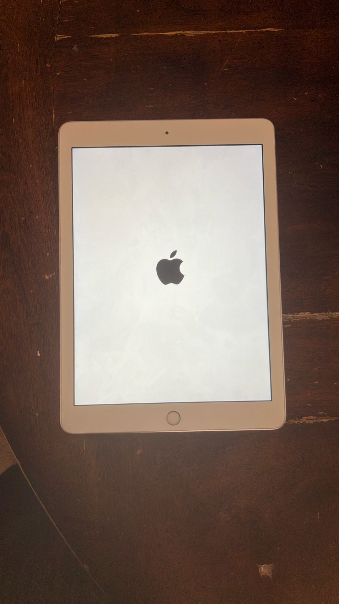 11in iPad New Out Of Box