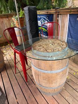 Deck tables