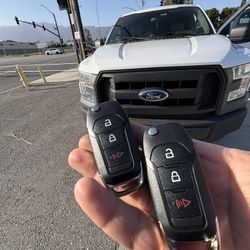 Llaves De Autos / Car Keys And Remotes