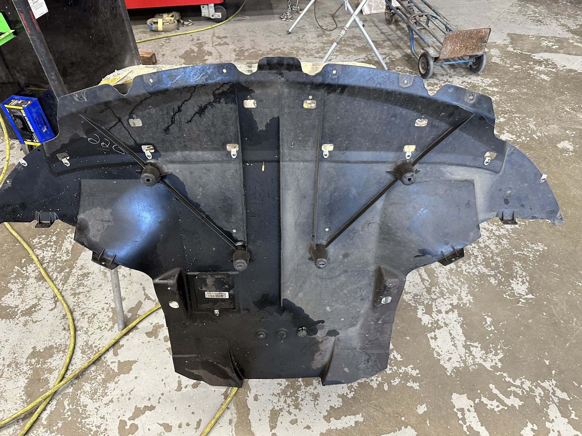 2020 Ford Mustang Shelby Lower undershield
