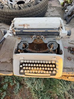 Vintage Typewriter