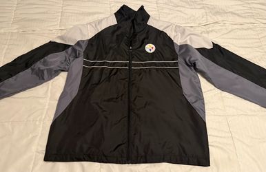Steelers windbreaker Size LARGE