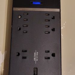 regleta de poder con protección extendida. 

