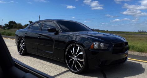 24” Rims & Tires