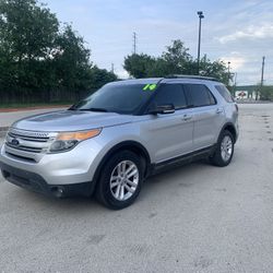 2014 Ford Explorer