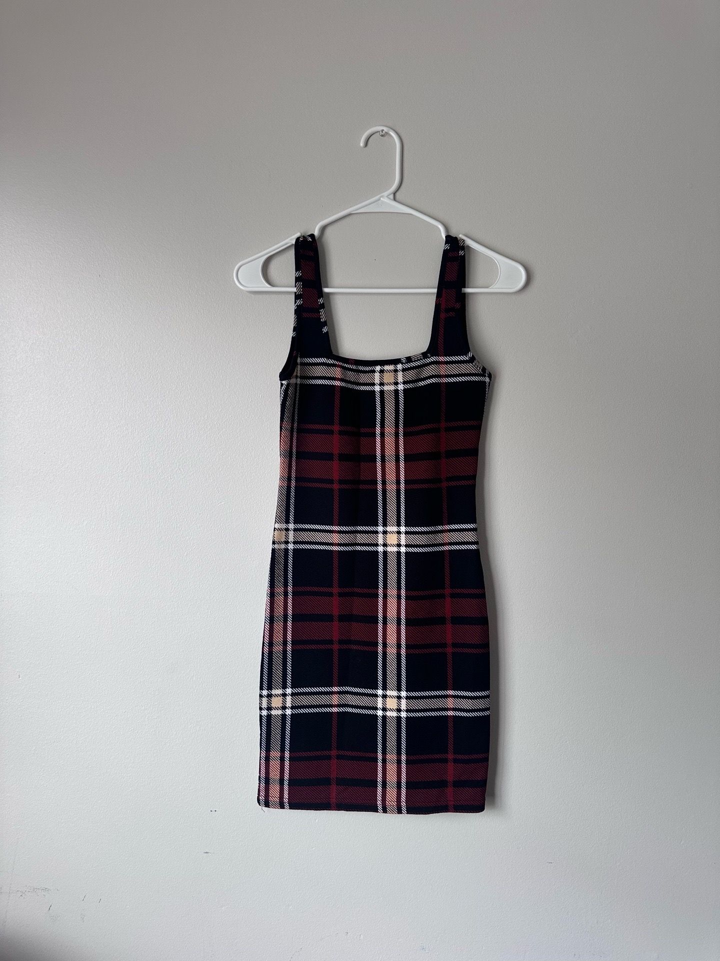 SHEIN Sleeveless Plaid Knit Dress – Size M