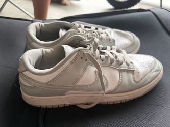 Nike low top sneakers