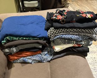 Lot Of Plus Size Clothing Items All 3X/4X 