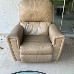 La-Z-Boy Reclina-Rocker Recliner Chair