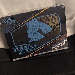 Crown Zenith Pokémon center ETB
