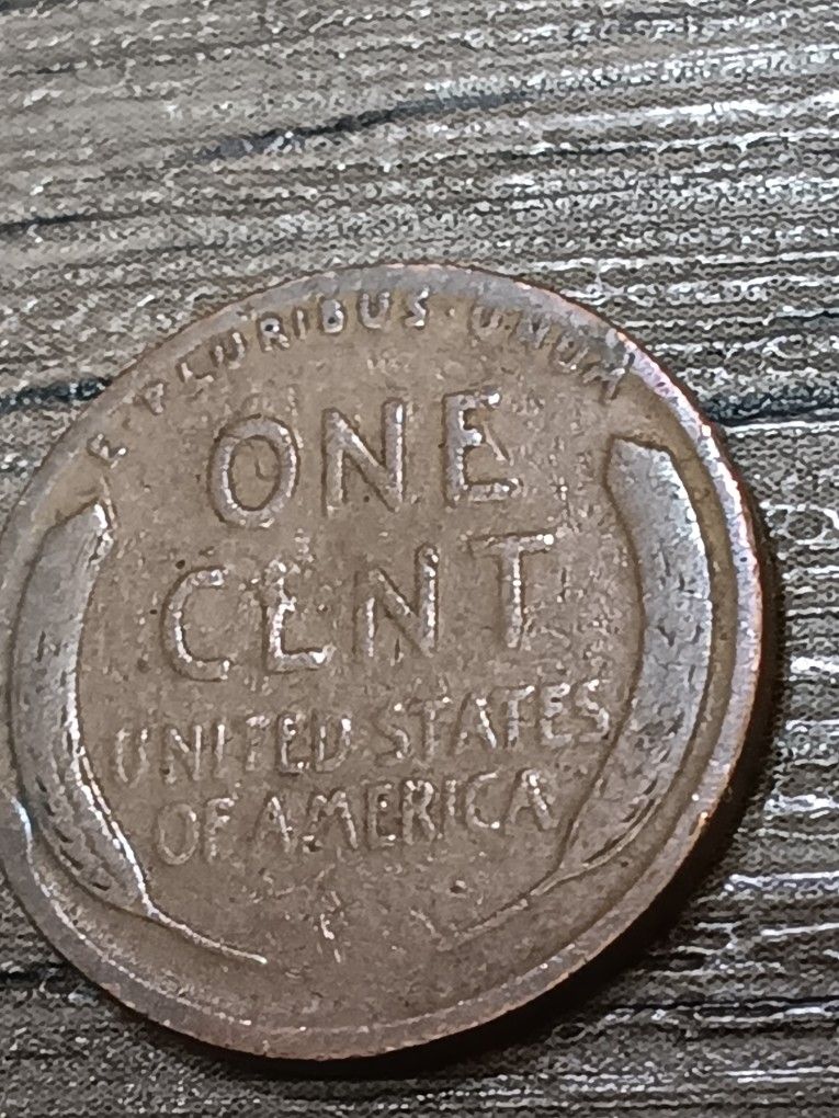 This One Is A Very Extremely RARE Lincoln Wheat Penny With A Letter Error Worth Lots Of Money