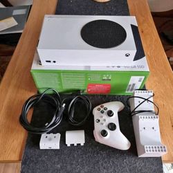 Xbox Series S 1TB STORAGE With Controllers 