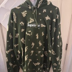 Supreme Box Logo Hooded Sweatshirt 