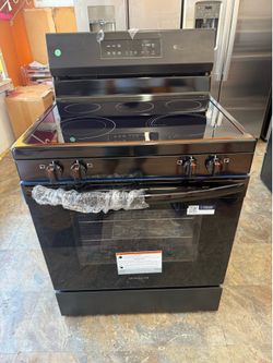 Frigidaire 30-in Glass Top 5 burners 5.3-cu ft Freestanding Electric Range ( Black )