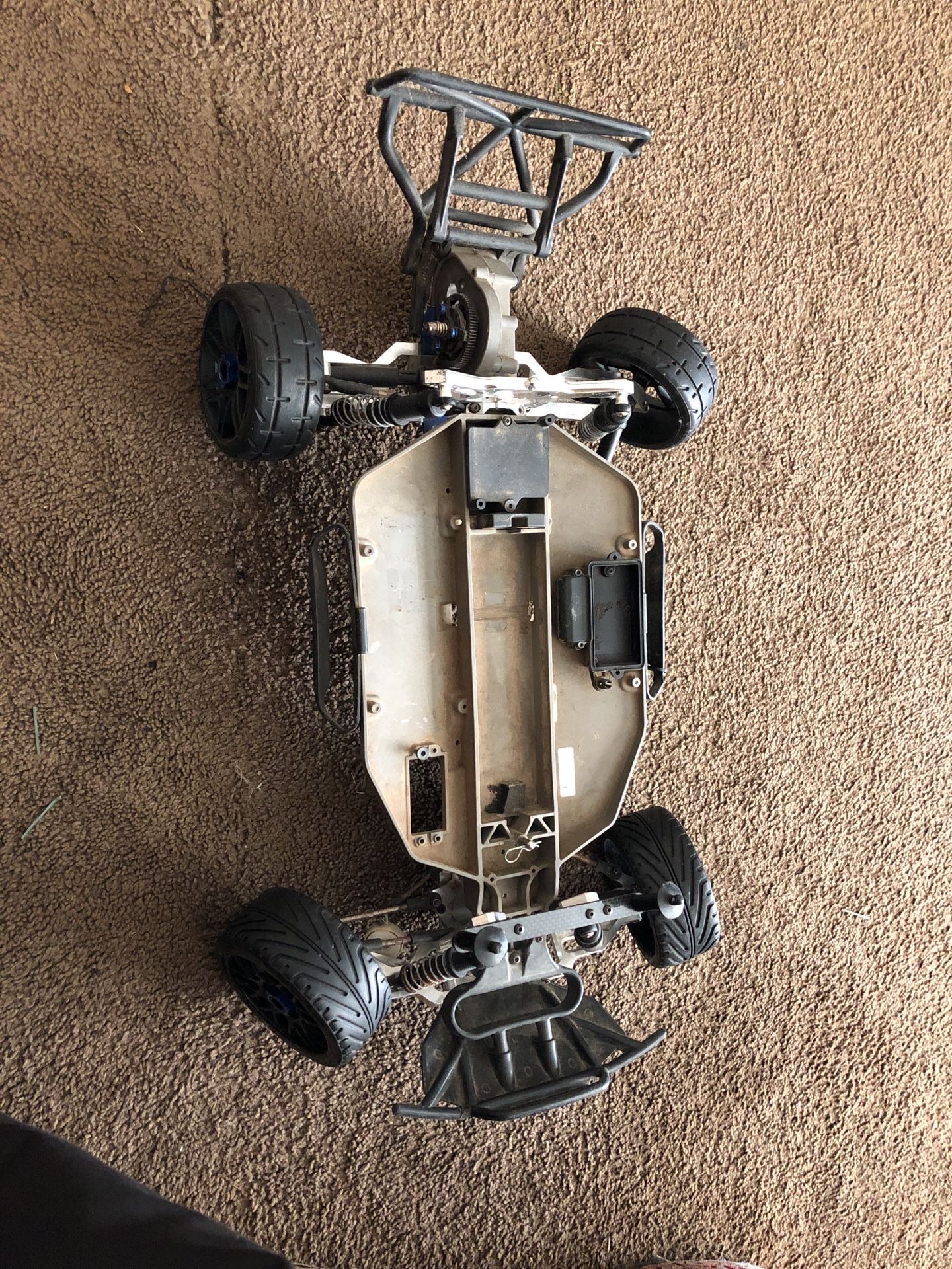 Traxxas slash roller