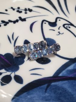 Vintage 1950s Ice Blue Rhinestone Bar Collectable Baguette Chaton Bypass Pin Silver Tone