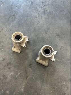 2005 Polaris Ranger 700 rear bearing carriers
