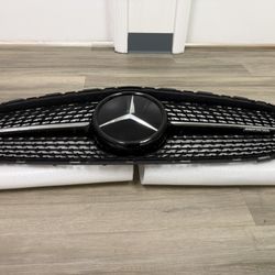 Mercades Benz Front Grille 