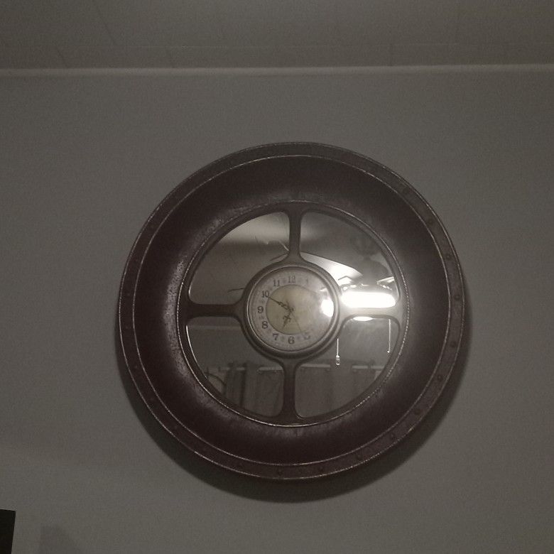 Award Winning Clock
