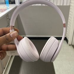 Studio Beats 4