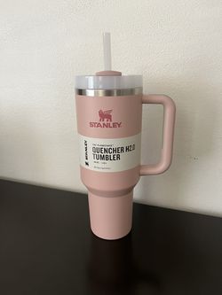 40oz Stanley Cup Pink Barbie for Sale in Long Beach, CA - OfferUp