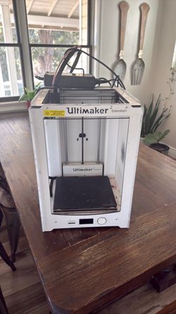 Ultimaker 2 extended + 3 D printer