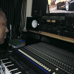 Mackie 32 Mixer With Power Supply