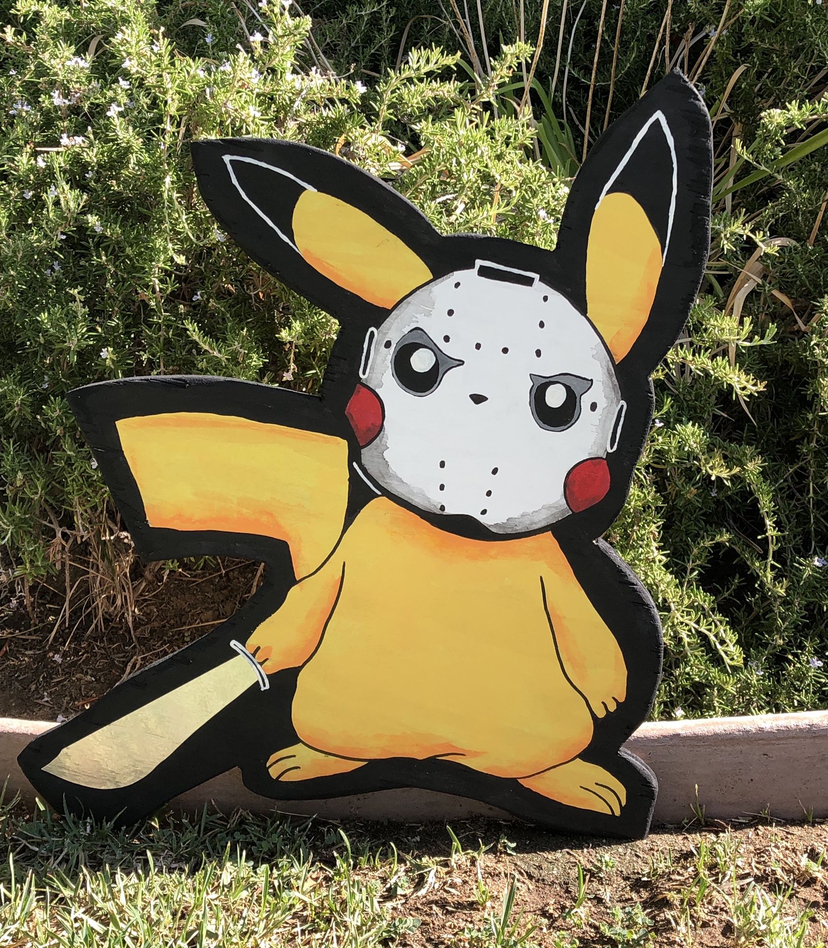 PIKACHU with JASON MASK & KNIFE - HALLOWEEN LAWN ART